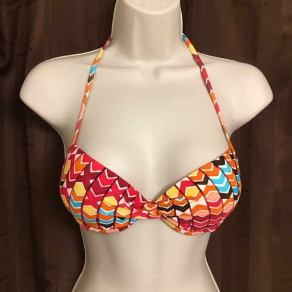 Other - 5/$25 🔹 Chevron Push Up Bikini Top